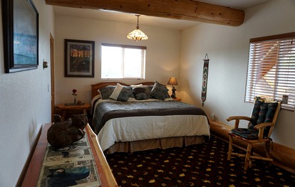 Stunning Vacation Rental with Access to the Great Outdoors near Ridgeway, Alaska - Kenai, Alaska - glamping.directory