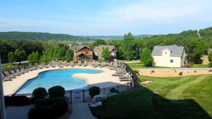 Impressive Vacation Rental for a Family Getaway near Branson, Missouri - Hollister, Missouri - glamping.directory