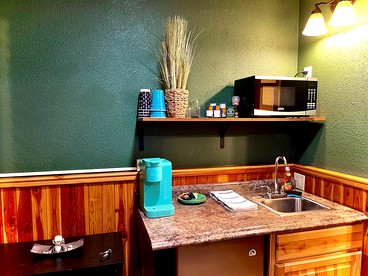 Romantic Vacation Rental Great to Disconnect in Montana - Thompson Falls, Montana - glamping.directory