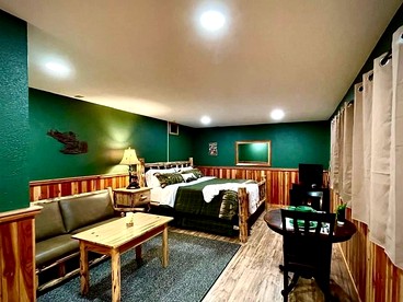 Romantic Vacation Rental Great to Disconnect in Montana - glamping.directory