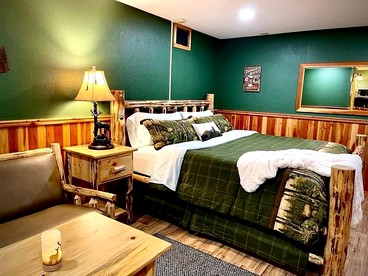 Romantic Vacation Rental Great to Disconnect in Montana - Thompson Falls, Montana - glamping.directory