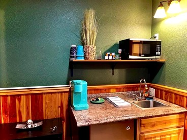 Romantic Vacation Rental Great to Disconnect in Montana - Thompson Falls, Montana - glamping.directory