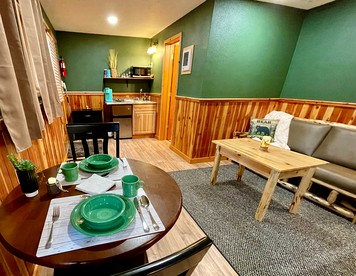 Romantic Vacation Rental Great to Disconnect in Montana - Thompson Falls, Montana - glamping.directory