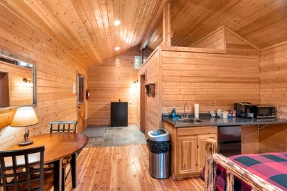Romantic Vacation Rental Great to Disconnect in Montana - Thompson Falls, Montana - glamping.directory