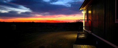 Quiet Desert Escape in a Stylish Tiny Home with Starry Skies in Williams, Arizona - Williams, Arizona - glamping.directory