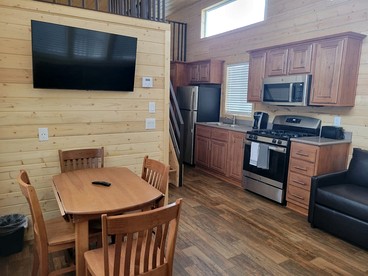 Quiet Desert Escape in a Stylish Tiny Home with Starry Skies in Williams, Arizona - Williams, Arizona - glamping.directory