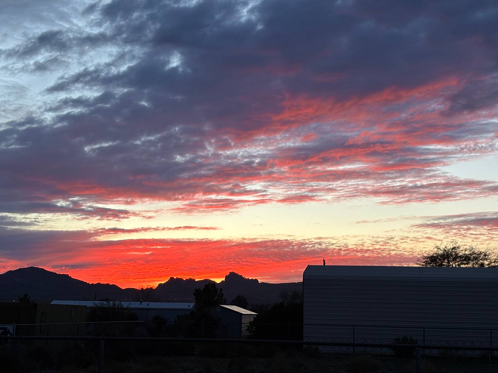 Homestead Haven - Golden Valley, Arizona - glamping.directory