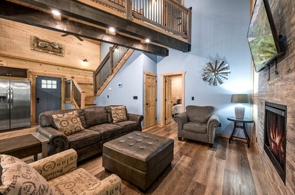 Charming Cabin in Gatlinburg for Cozy Family Glamping Vacations in Tennessee - Gatlinburg, Tennessee - glamping.directory