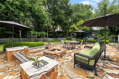 Pet-Friendly Coastal Retreat with Private Basketball Court & Bay Access Near Grayton Beach, Santa Rosa Beach FL - Santa Rosa Beach, Florida - glamping.directory