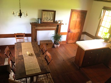 Historic Cottage Rental on a Stunning 400-Acre Farm in Wakefield, Virginia - Wakefield, Virginia - glamping.directory
