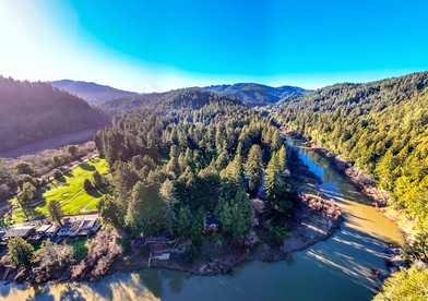 Peaceful Cottage with Deck and River Views in Monte Rio, California - Monte Rio, California - glamping.directory