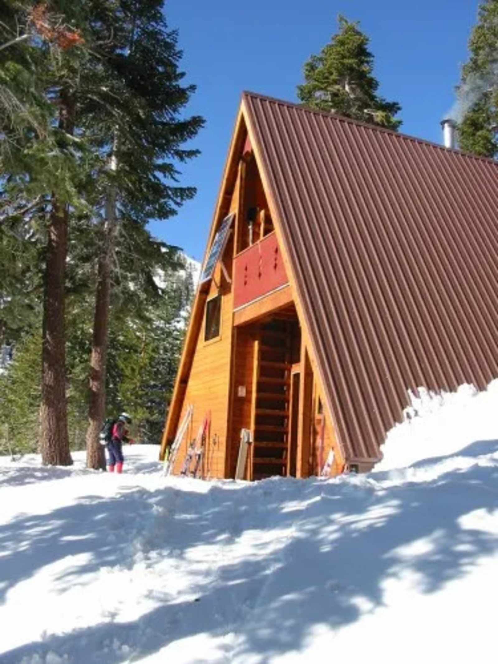 Bradley Hut - Sunnyside Tahoe City, California - glamping.directory