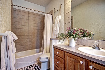 Elegant Cabin Getaway with a near Ski Resorts in Breckenridge, Colorado - Breckenridge, Colorado - glamping.directory