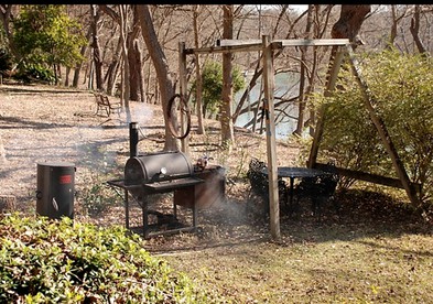 Charming Family-Friendly Cabin Rental by Guadalupe River near New Braunfels, Texas - Canyon Lake, Texas - glamping.directory
