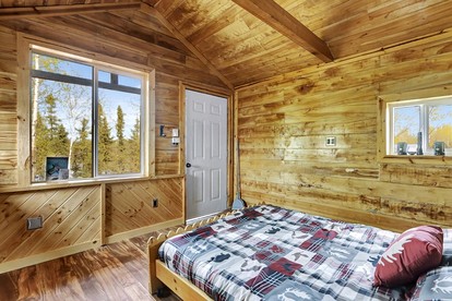 Relaxing Rustic Cabin Retreat, Dry Cabin Experience And Year Round Fishing Fun in Houston, Alaska - Houston, Alaska - glamping.directory