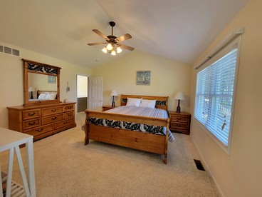 Wonderful Cottage with Lake Access and Great Views in Moran, Michigan - Moran, Michigan - glamping.directory