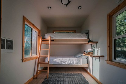 Modern-Rustic Off-Grid Retreat with Mountain Views & Serene Nature Escape in Pauma Valley, California - Pauma Valley, California - glamping.directory