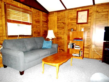 Rural Ranch Vacation Rental near Sequoia National Forest, California - Caliente, California - glamping.directory