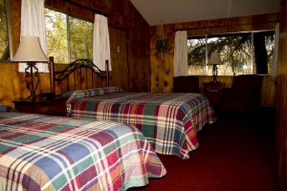 Rural Ranch Vacation Rental near Sequoia National Forest, California - Caliente, California - glamping.directory