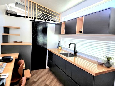 Contemporary Comfort: Modern Tiny House with Private Hot Tub in Apple Valley, Utah - Apple Valley, Utah - glamping.directory