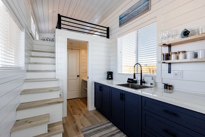 Contemporary Comfort: Modern Tiny House with Private Hot Tub in Apple Valley, Utah - Apple Valley, Utah - glamping.directory