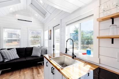 Contemporary Comfort: Modern Tiny House with Private Hot Tub in Apple Valley, Utah - Apple Valley, Utah - glamping.directory