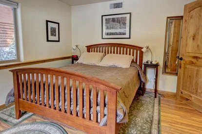 One-Bedroom Vacation Rental Inside Gates of Yosemite National Park, California - Yosemite Park, California - glamping.directory