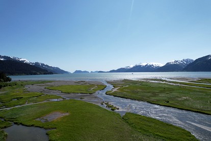 Charming Minimalist Cabin Escape with Modern Essentials in Seward, Alaska - Seward, Alaska - glamping.directory
