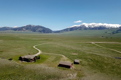 Rural Cabin Rental near Madison River in Ennis, Montana - Cameron, Montana - glamping.directory