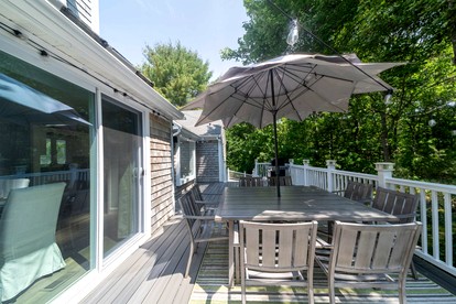 Family Vacation Rental Near Old Silver Beach, Massachusetts - Falmouth, Massachusetts - glamping.directory