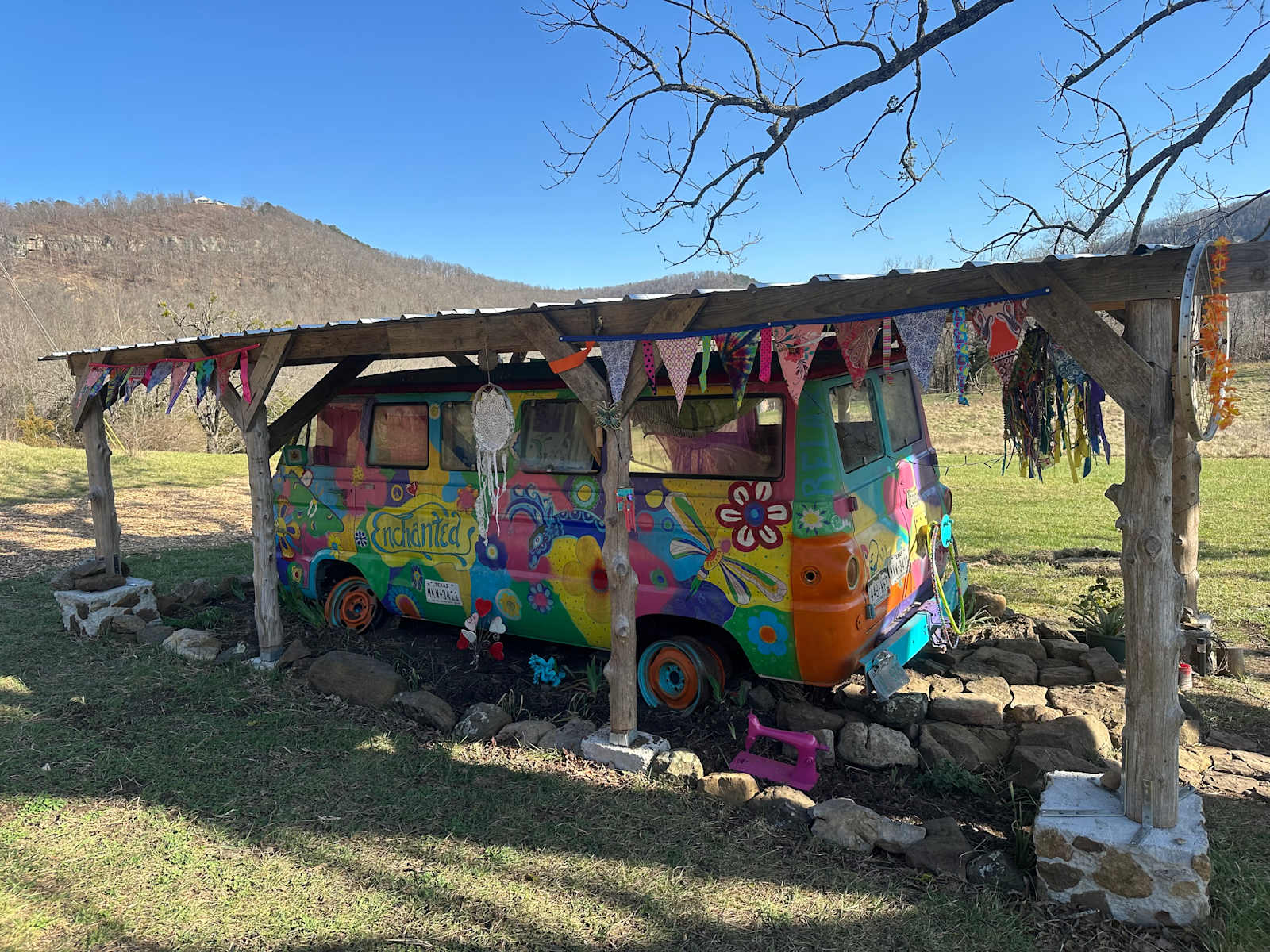 Enchanted Ozark Camp and Cabins - Jasper, Arkansas - glamping.directory