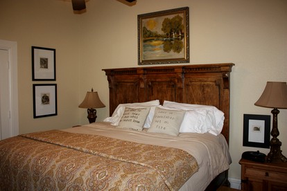 Peaceful Cottage on Farm in Idyllic Countryside near Fort Worth, Texas - Weatherford, Texas - glamping.directory