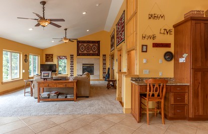 Unbeatable Views at this Luxury Cottage Near Yellowstone and Henry's Lake, with Hot Tub and Fire Pit - Island Park, Idaho - glamping.directory