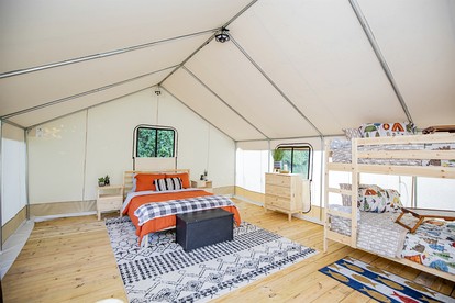 Glamping Getaway Ideal for Adventurous Families in Cassville, Missouri - Cassville, Missouri - glamping.directory
