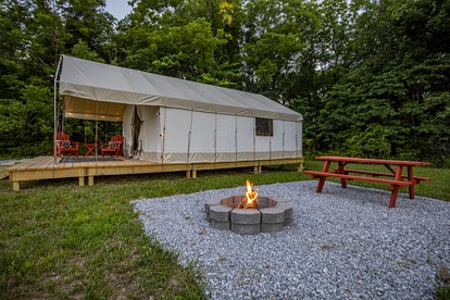 Glamping Getaway Ideal for Adventurous Families in Cassville, Missouri - Cassville, Missouri - glamping.directory