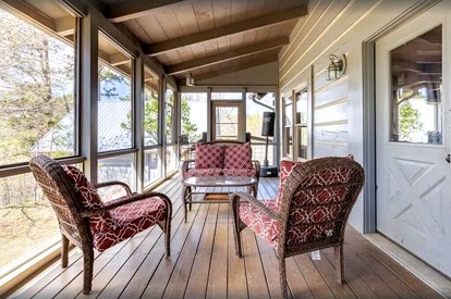 Unforgettable Smoky Mountain Family Adventure: Your Ideal Mountain Getaway Awaits! - Sevierville, Tennessee - glamping.directory