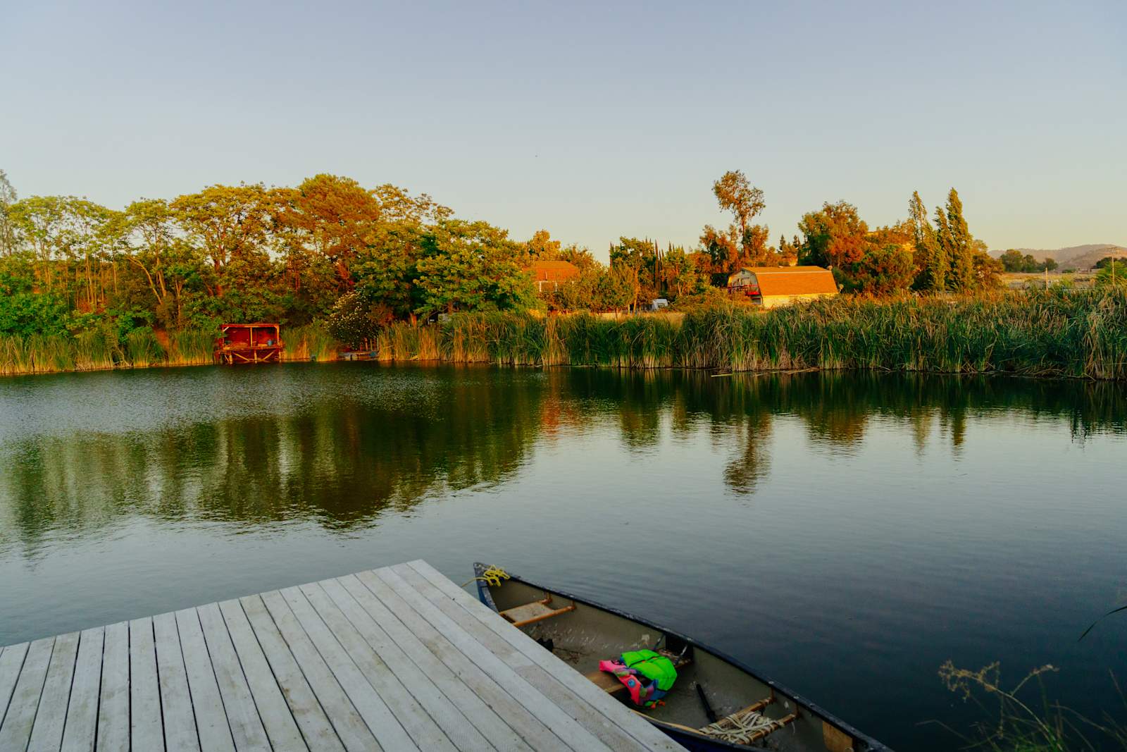 Private Reservoir - Valley Springs, California - glamping.directory