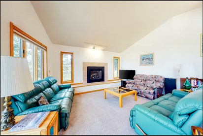 Fully-Equipped Blue River Cabin for Ten, Perfect for Skiing Getaways Colorado - Blue River, Colorado - glamping.directory