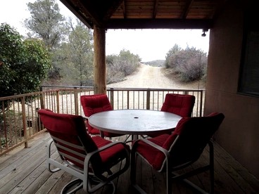 Vacation Rental with Relaxing Jacuzzi near Little Granite Mountain, Arizona - Prescott, Arizona - glamping.directory