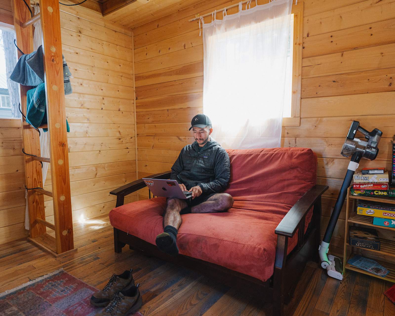Pequena Huts - Soda Springs, California - glamping.directory