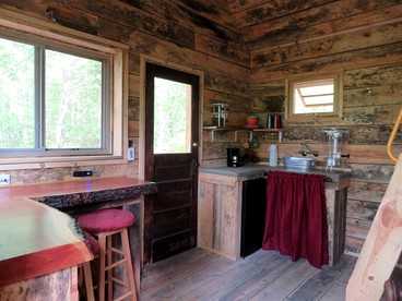 Rustic Cabin Rental with Stunning Forest Views in the Ozarks, Missouri - Salem, Missouri - glamping.directory