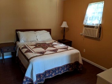 Awesome Riverfront Cottage in Camp Wood, Texas - Camp Wood, Texas - glamping.directory