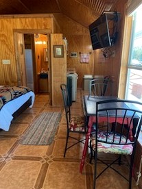 Awesome Riverfront Cottage in Camp Wood, Texas - Camp Wood, Texas - glamping.directory