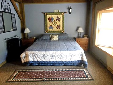 Incredible Vacation Rental for Large Groups on 20 Acres in Reliance, Tennessee - Reliance, Tennessee - glamping.directory