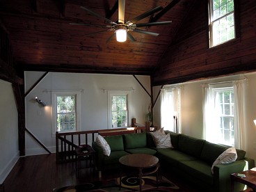 Unique Restored Barn Rental Perfect for Families near the Croatan National Forest, NC - New Bern, North Carolina - glamping.directory