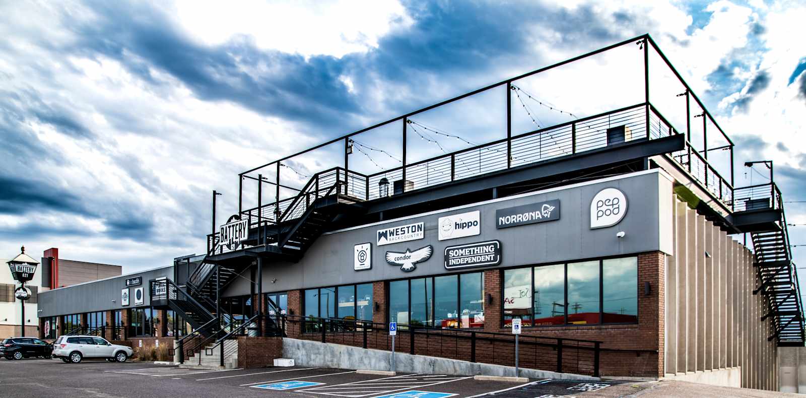 Battery621 Workspace 'The Marina' - Denver, Colorado - glamping.directory