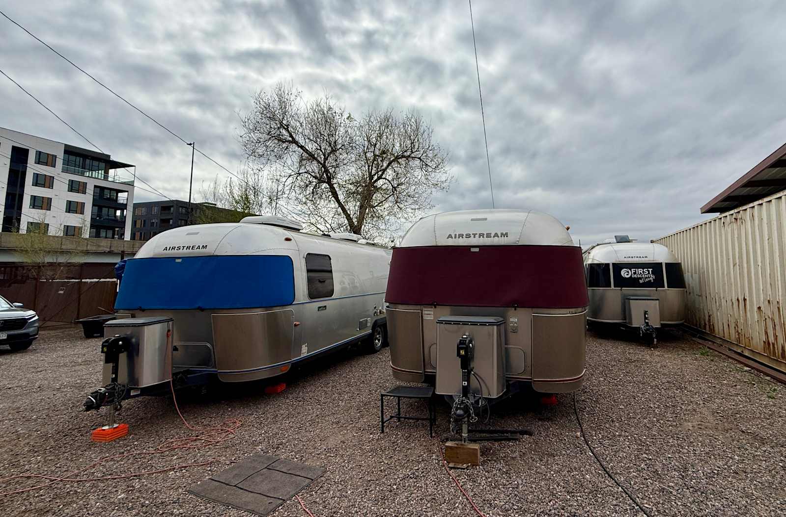 Battery621 Workspace 'The Marina' - glamping.directory