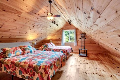 Fantastic Cherry Creek Lodging for a Weekend Getaway near Buffalo, New York - Cherry Creek, New York - glamping.directory
