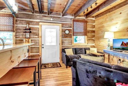 Fantastic Cherry Creek Lodging for a Weekend Getaway near Buffalo, New York - Cherry Creek, New York - glamping.directory