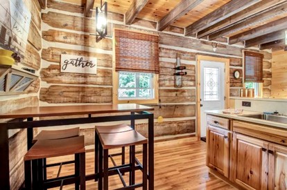 Fantastic Cherry Creek Lodging for a Weekend Getaway near Buffalo, New York - Cherry Creek, New York - glamping.directory